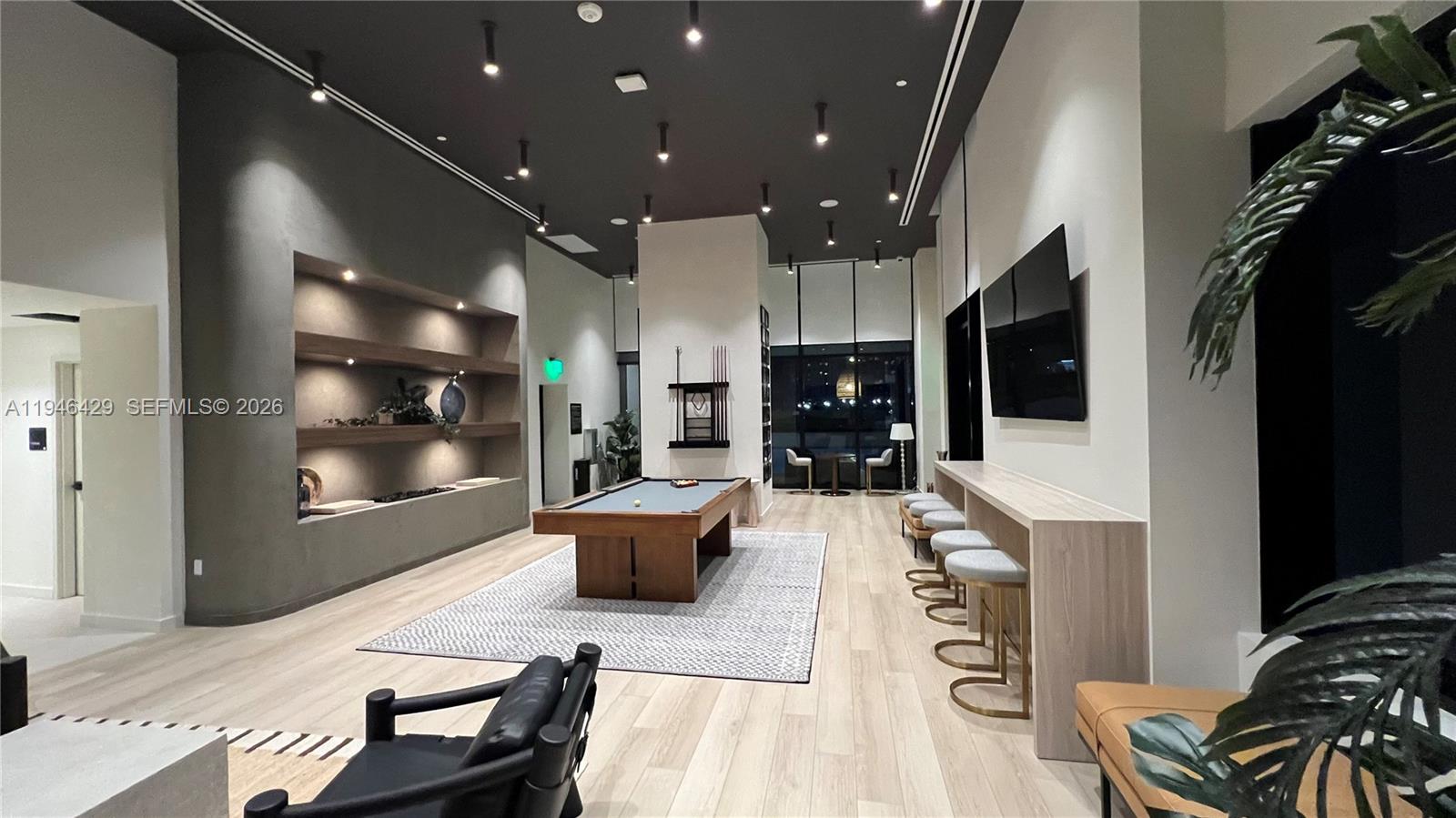 225 N Miami Ave #212 Miami, FL 33128