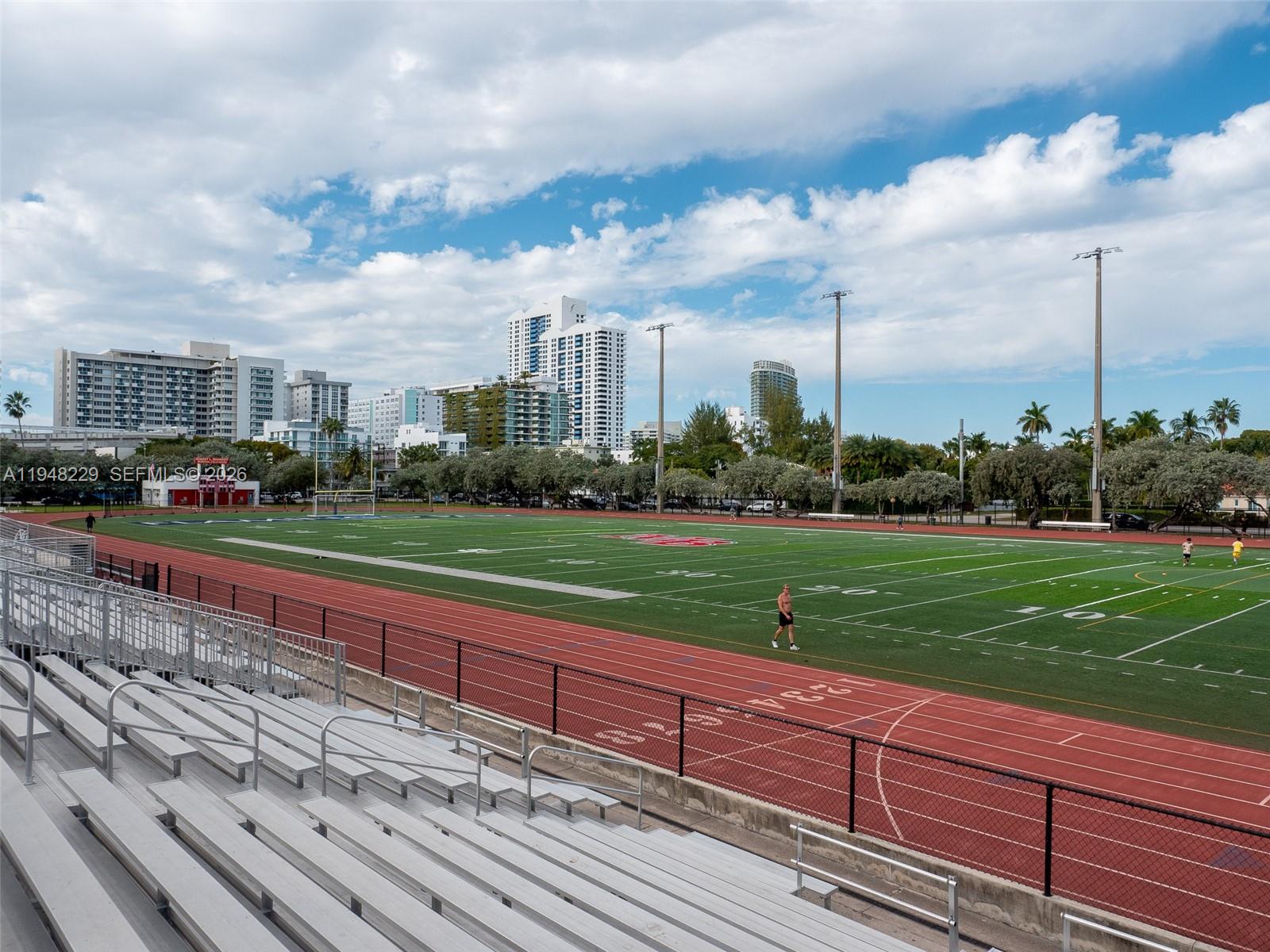 image Mirador East20