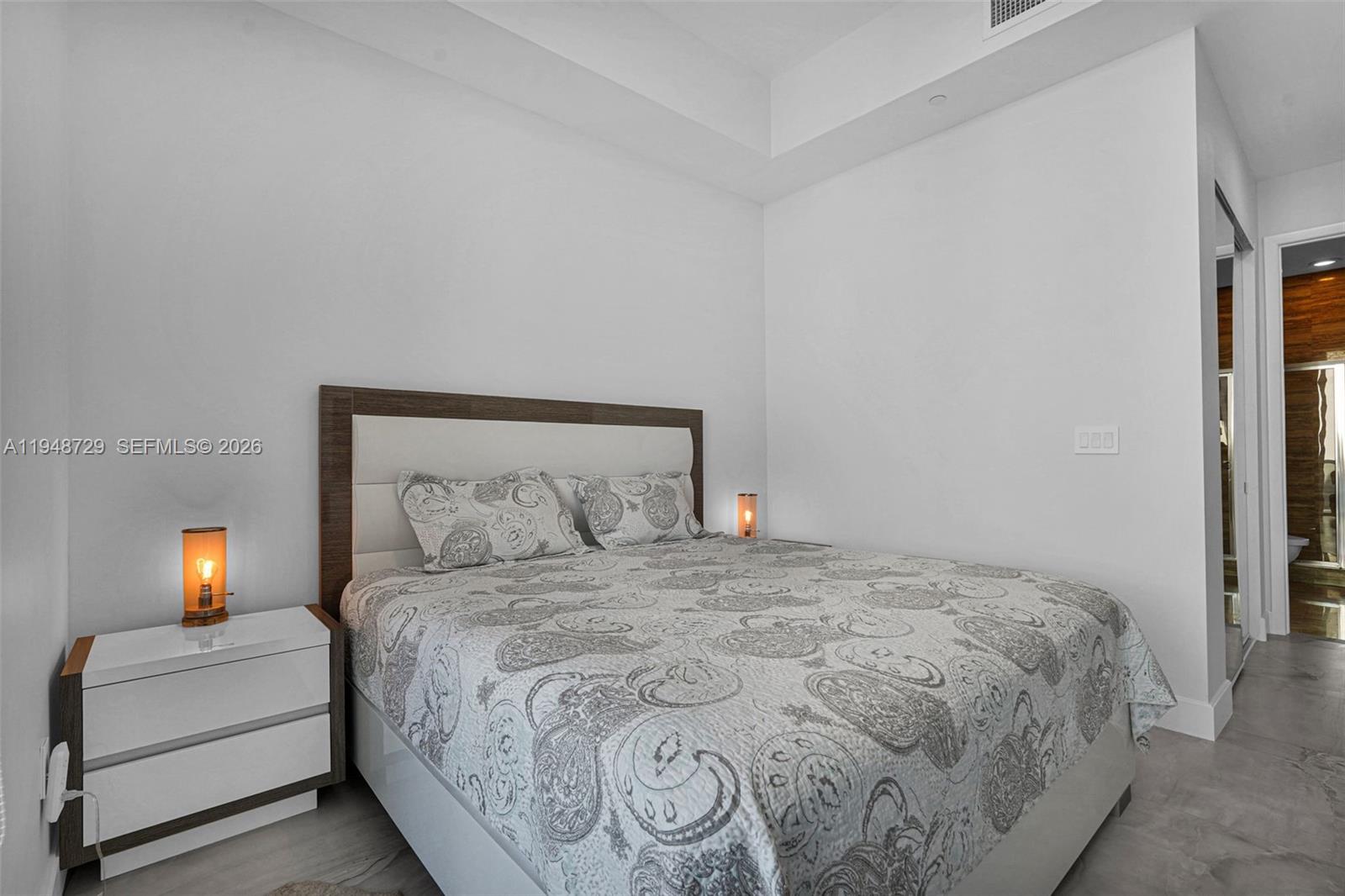 image Trump Tower One52