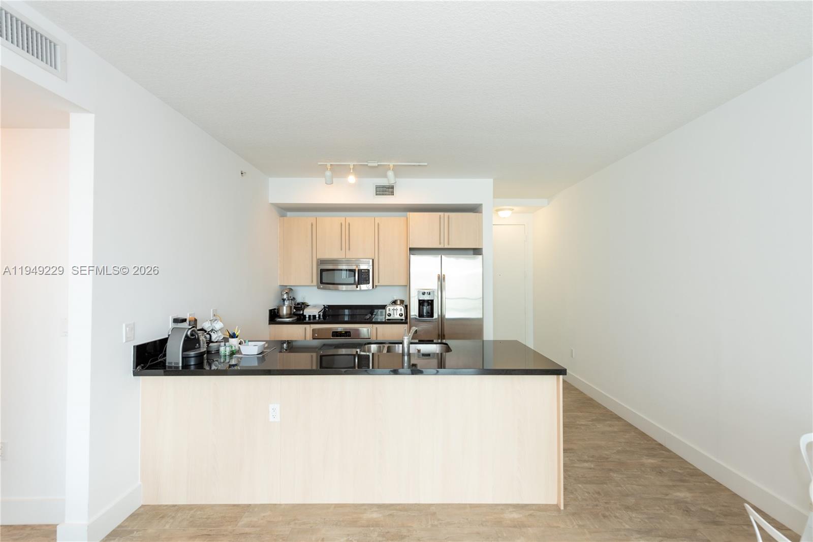 image Axis on Brickell South7