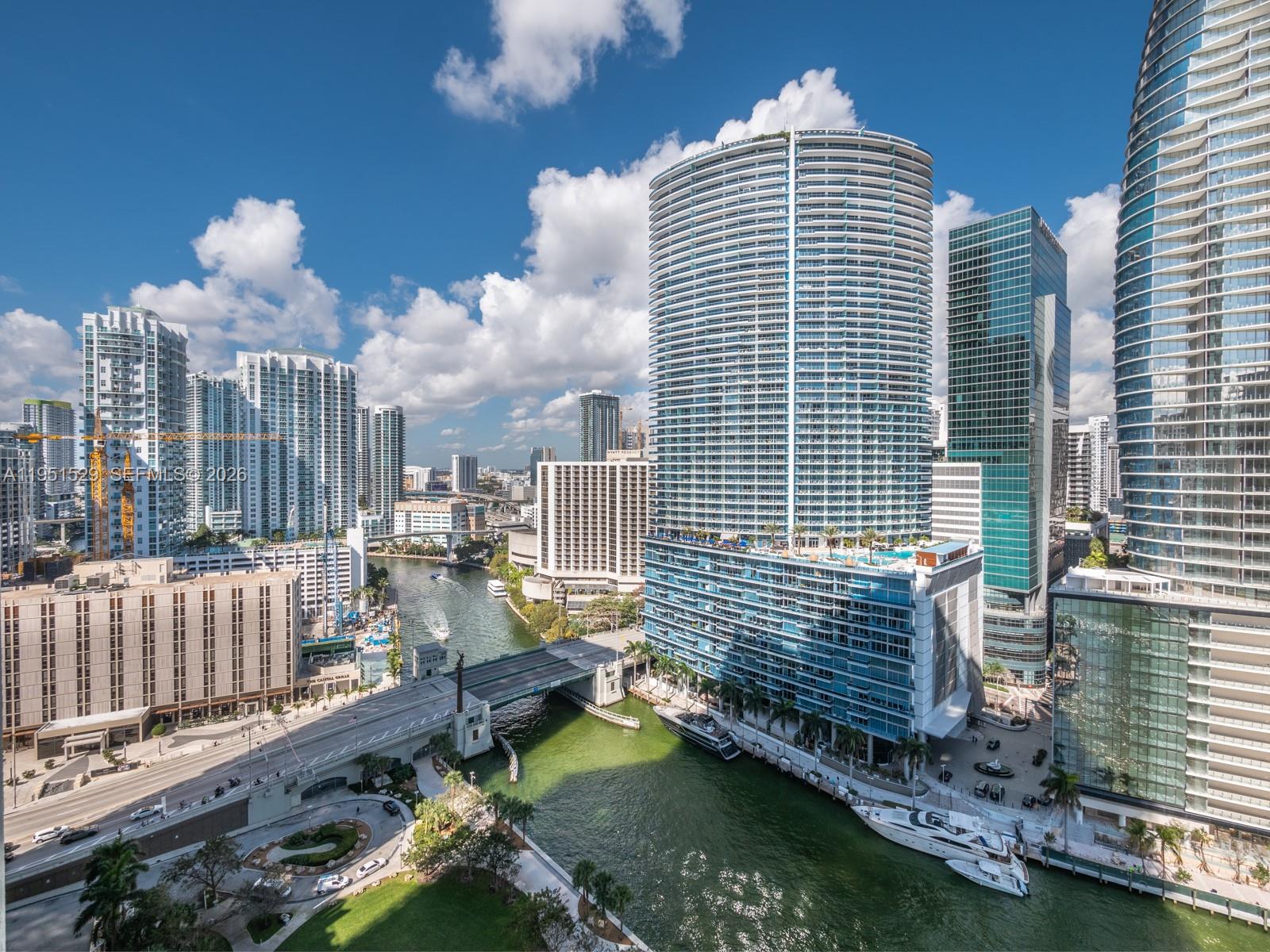 image Icon Brickell I5
