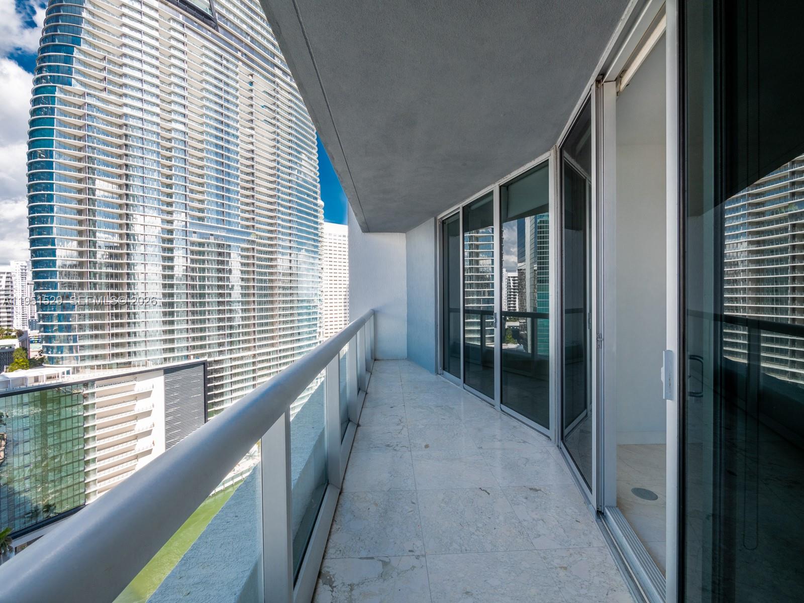 image Icon Brickell I7