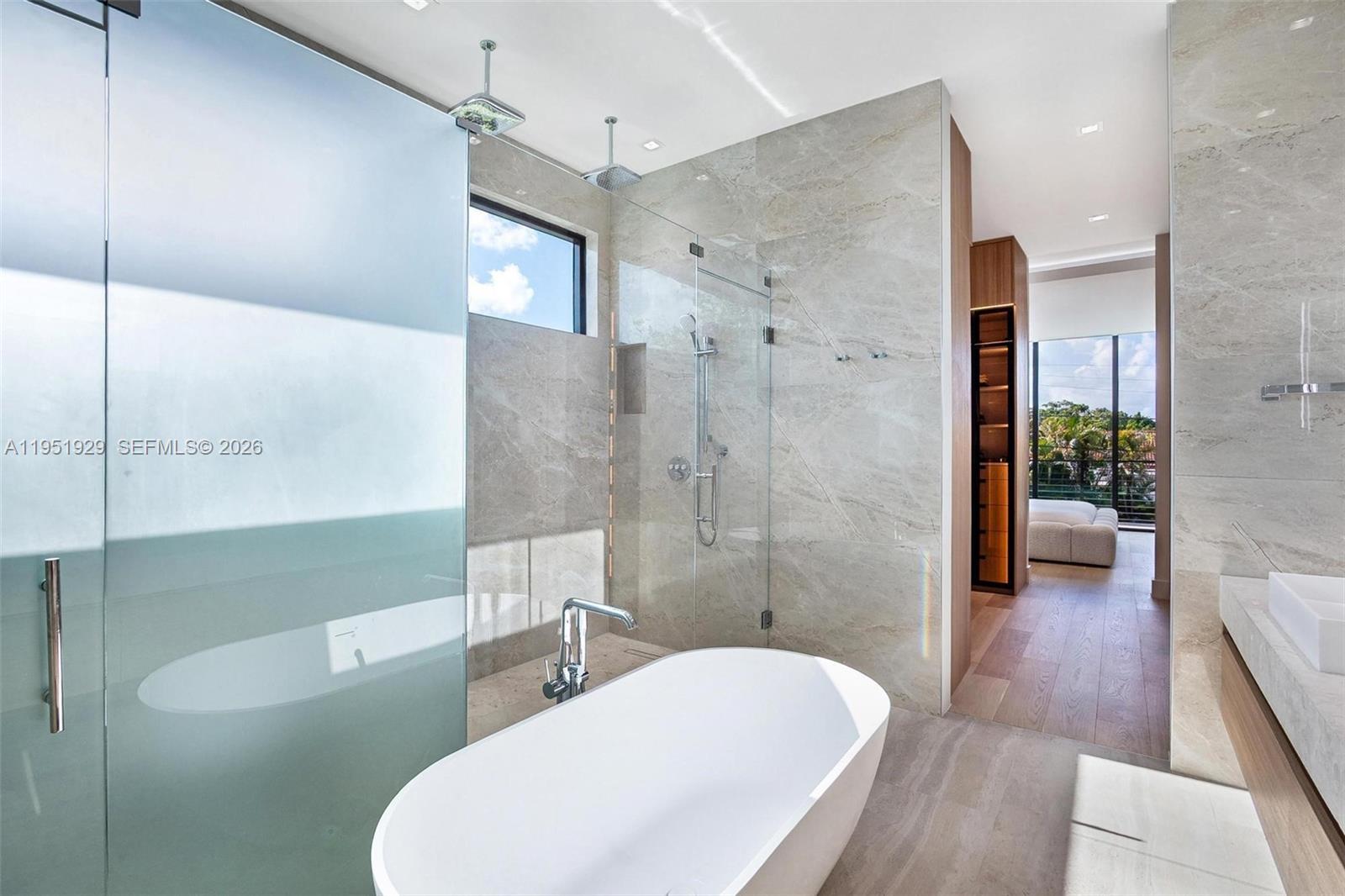 340 SW 20th Rd Miami, FL 33129