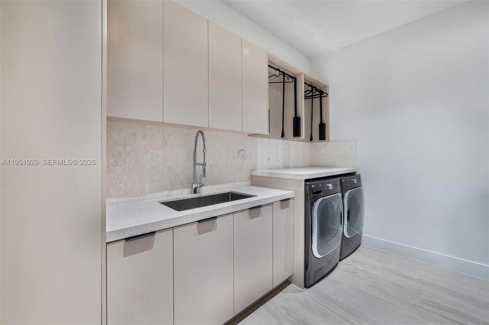 340 SW 20th Rd Miami, FL 33129