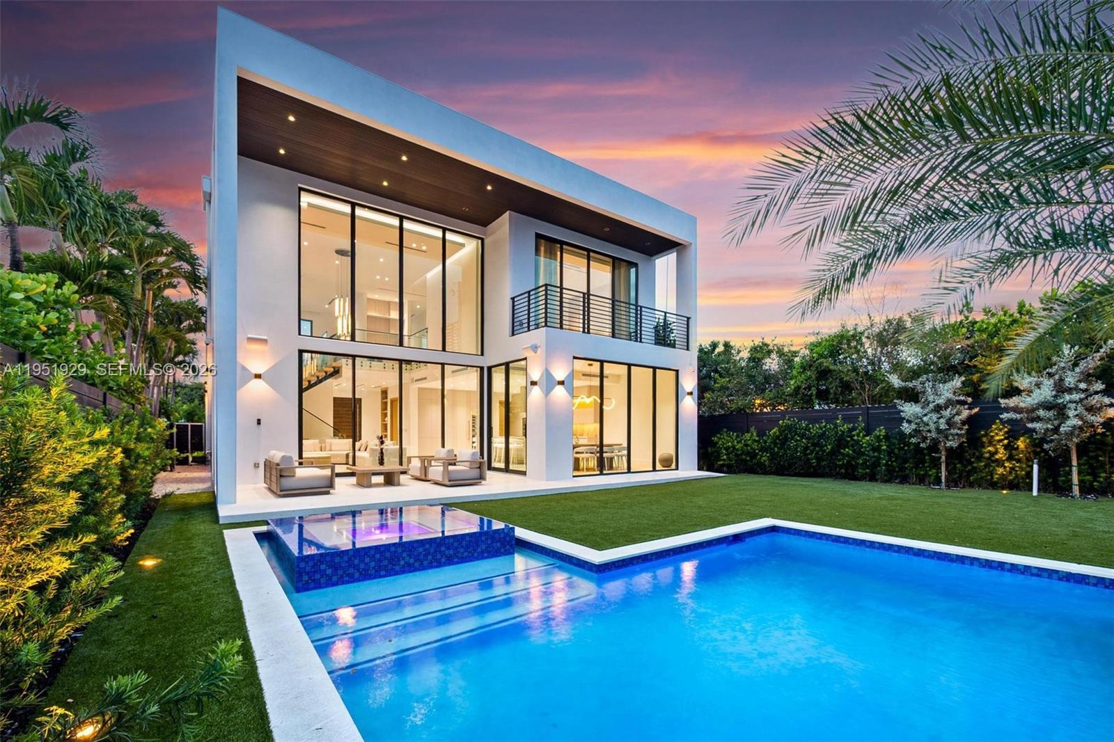 340 SW 20th Rd Miami, FL 33129