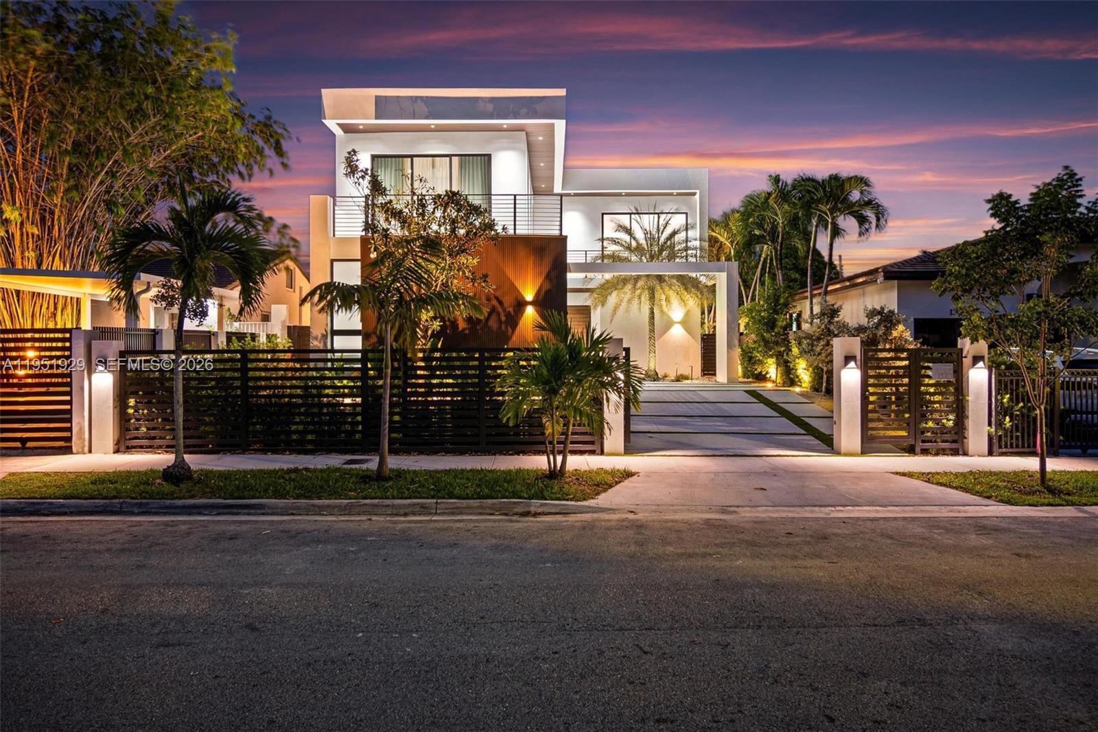 340 SW 20th Rd Miami, FL 33129