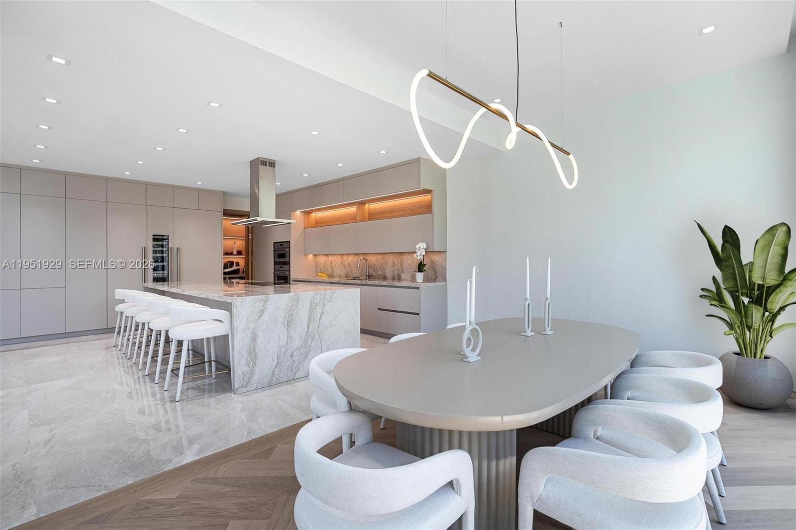 340 SW 20th Rd Miami, FL 33129