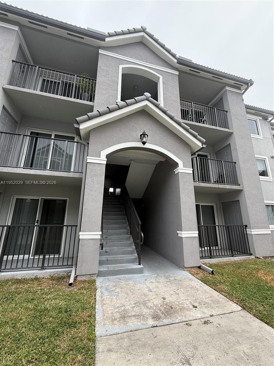 15410 SW 284th St #8104