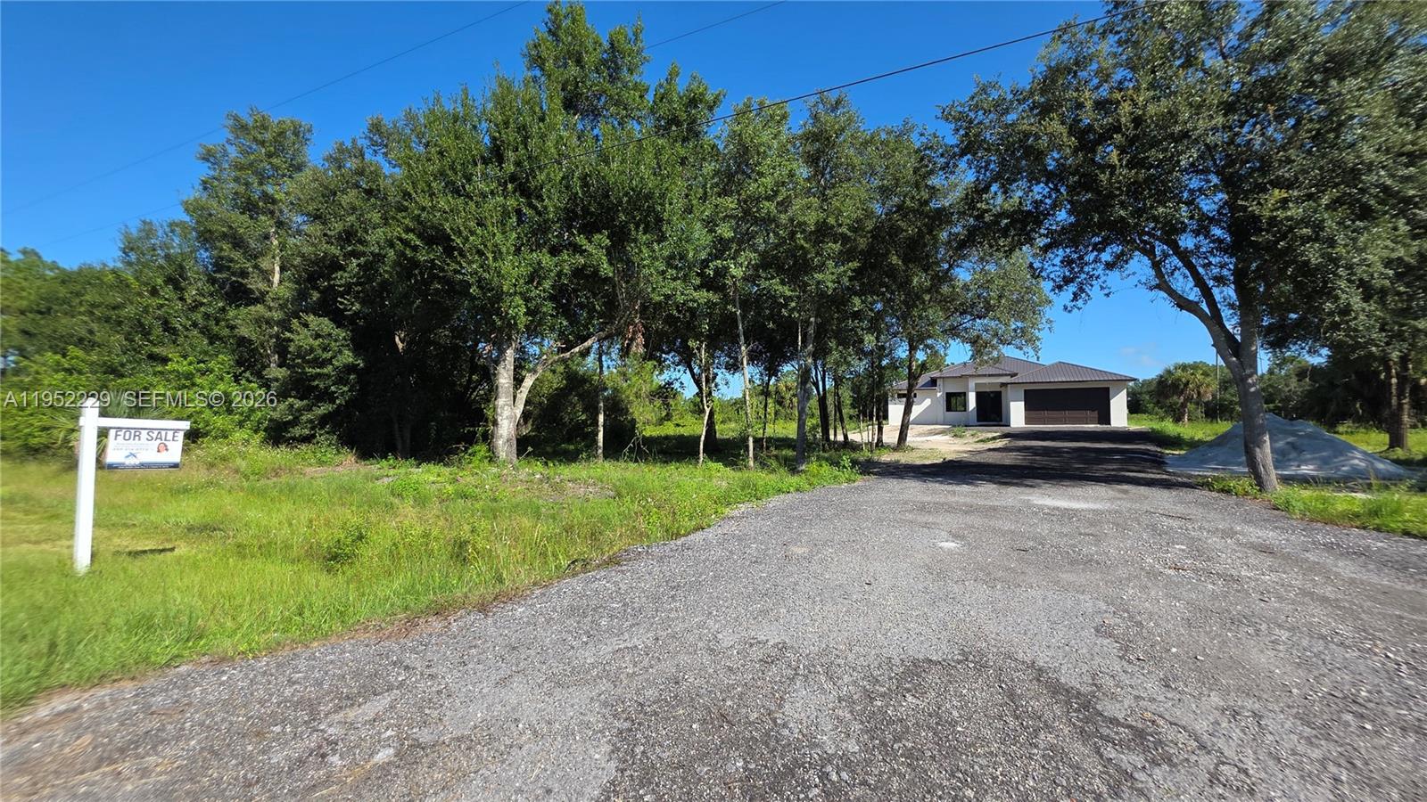 421 Bald Cypress Ave Clewiston, FL 33440
