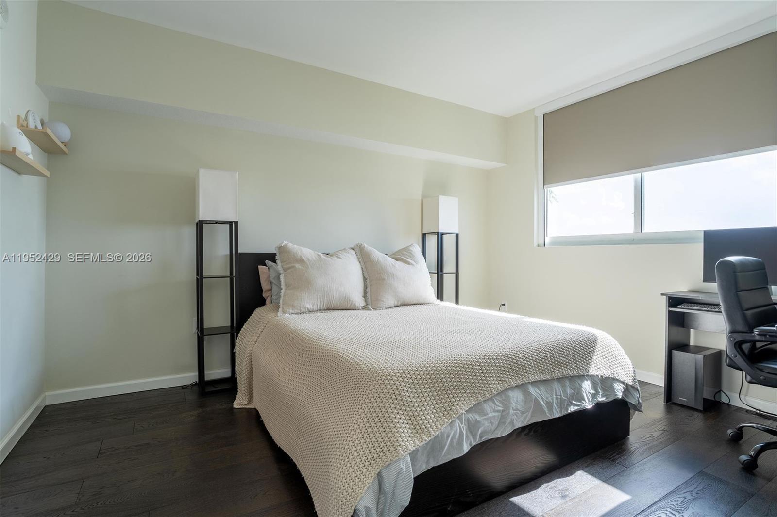 1800 N Bayshore Dr #1803 Miami, FL 33132