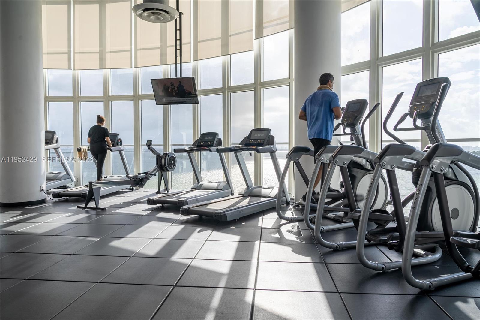 1800 N Bayshore Dr #1803 Miami, FL 33132