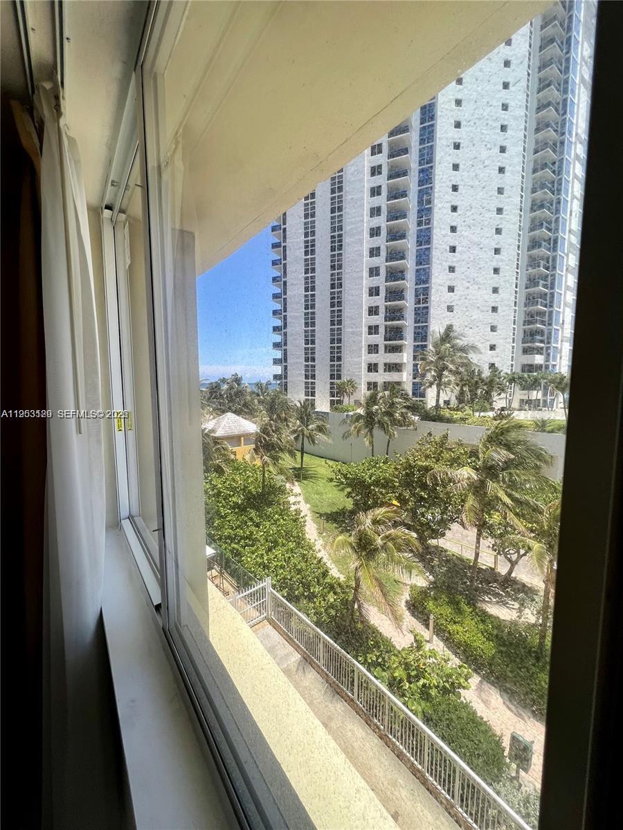 19201 Collins Ave #242 Sunny Isles Beach, FL 33160