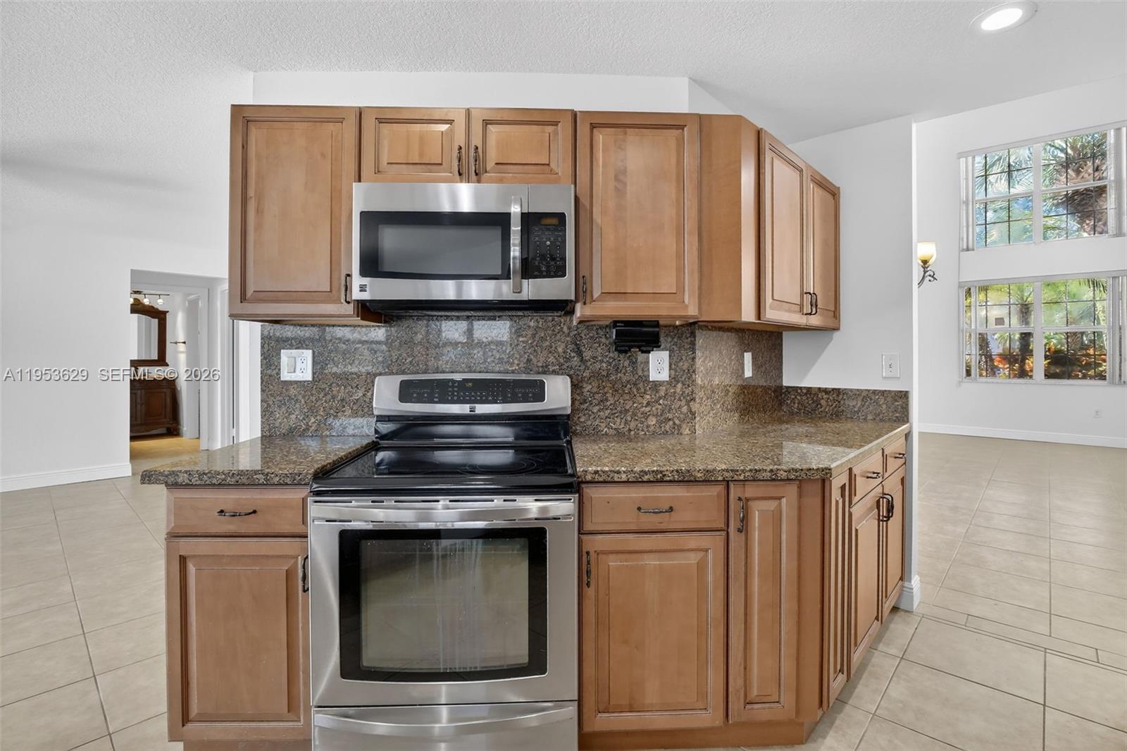 1303 NW 167th Ave Pembroke Pines, FL 33028