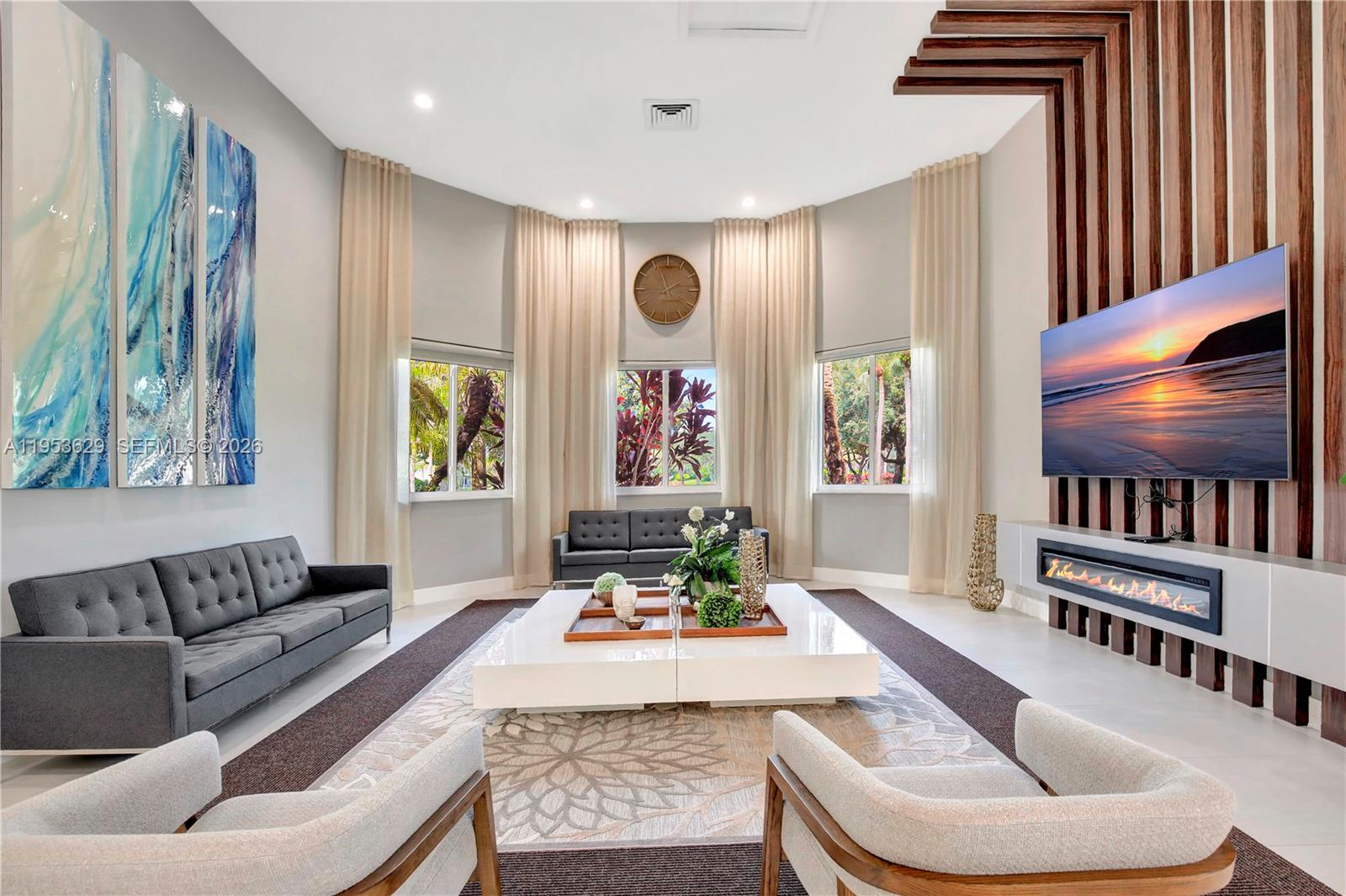 1303 NW 167th Ave Pembroke Pines, FL 33028