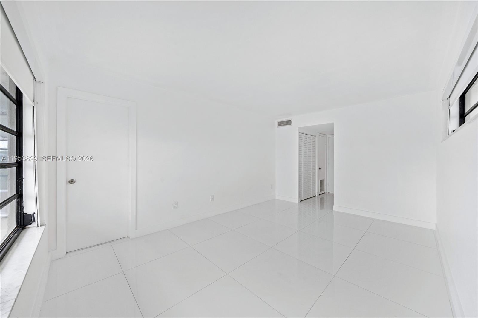 18900 NE 14th Ave #D308 Miami, FL 33179