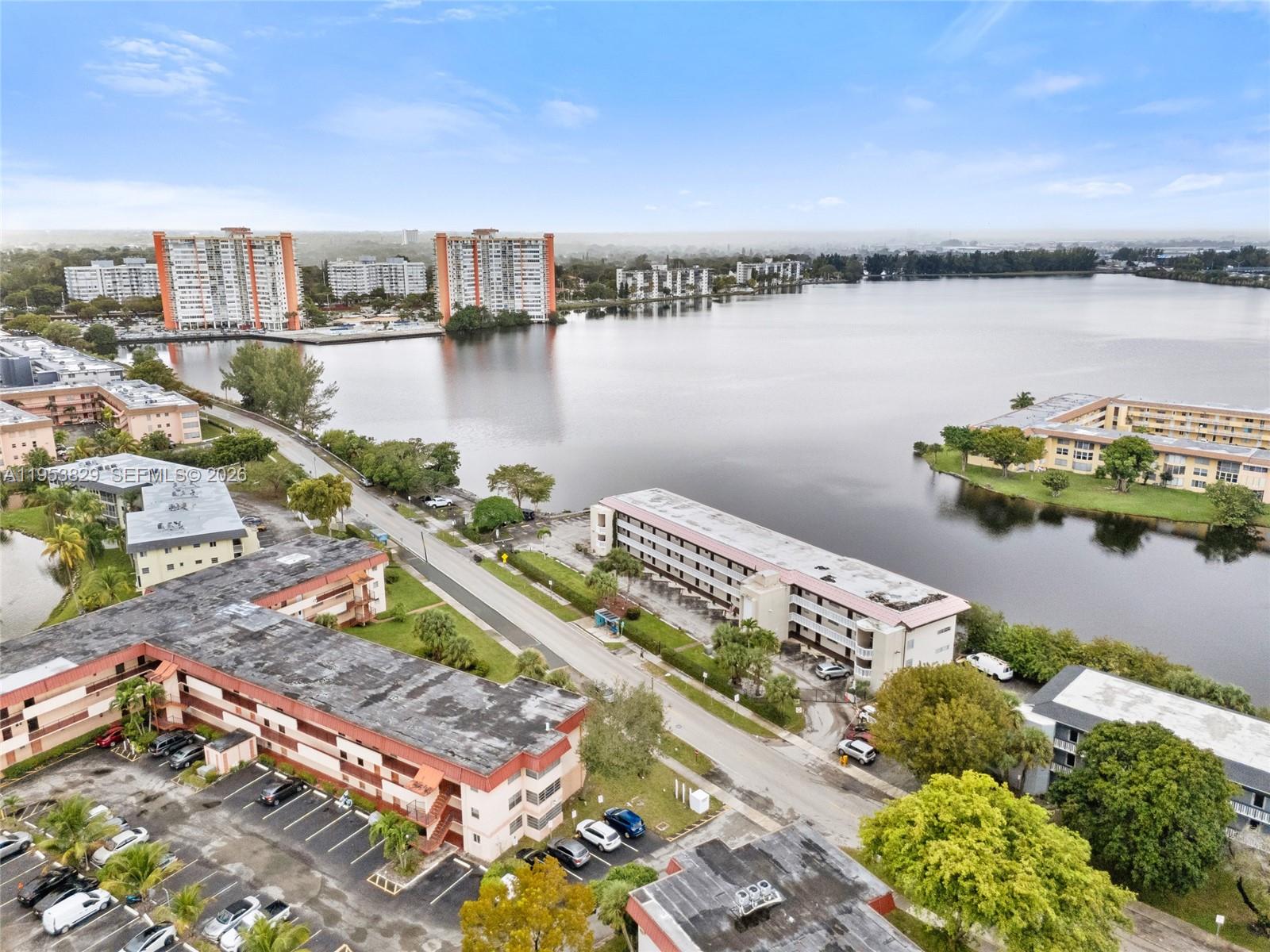 18900 NE 14th Ave #D308 Miami, FL 33179