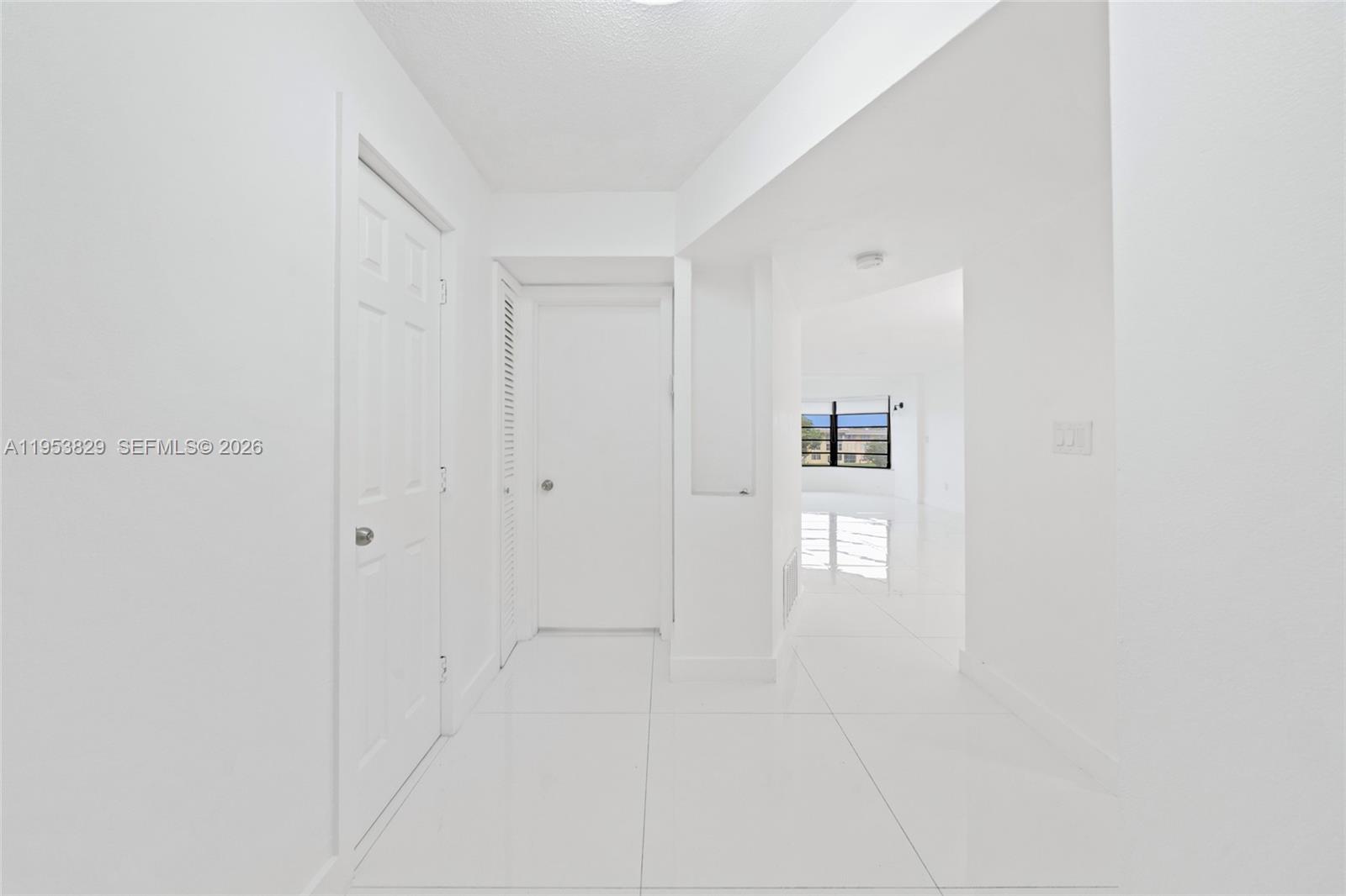 18900 NE 14th Ave #D308 Miami, FL 33179