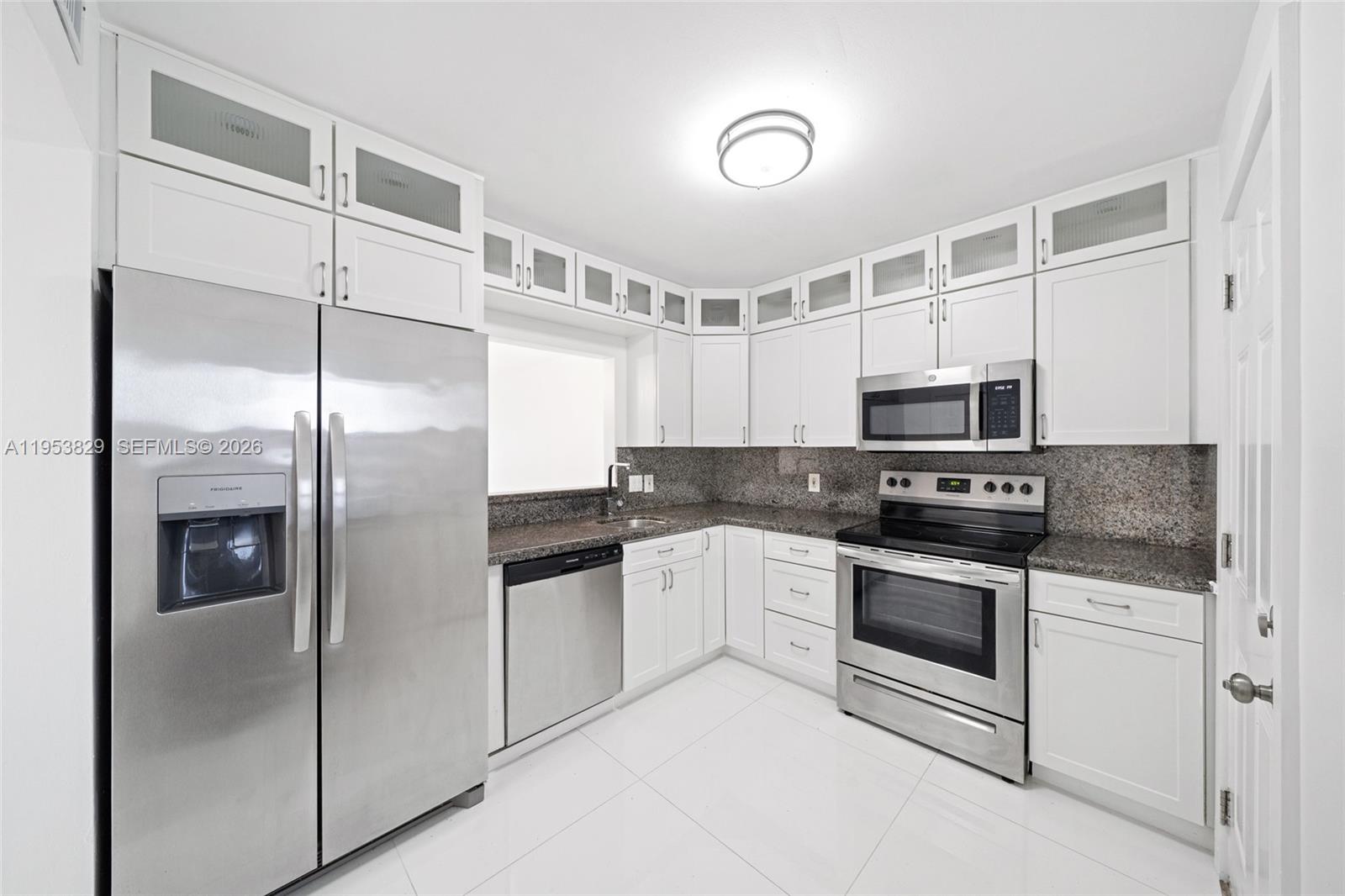 18900 NE 14th Ave #D308 Miami, FL 33179