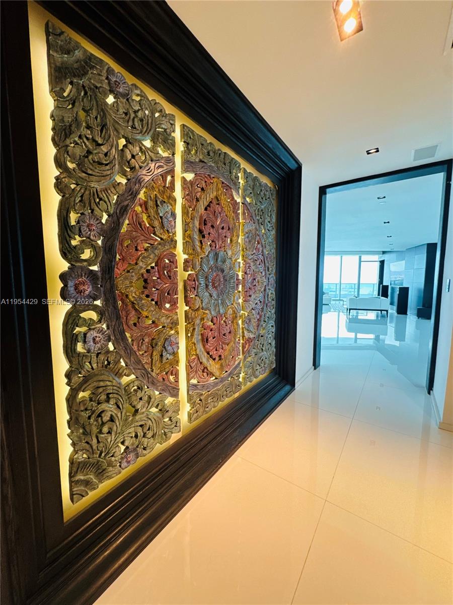 900 Biscayne Blvd #6207 Miami, FL 33132