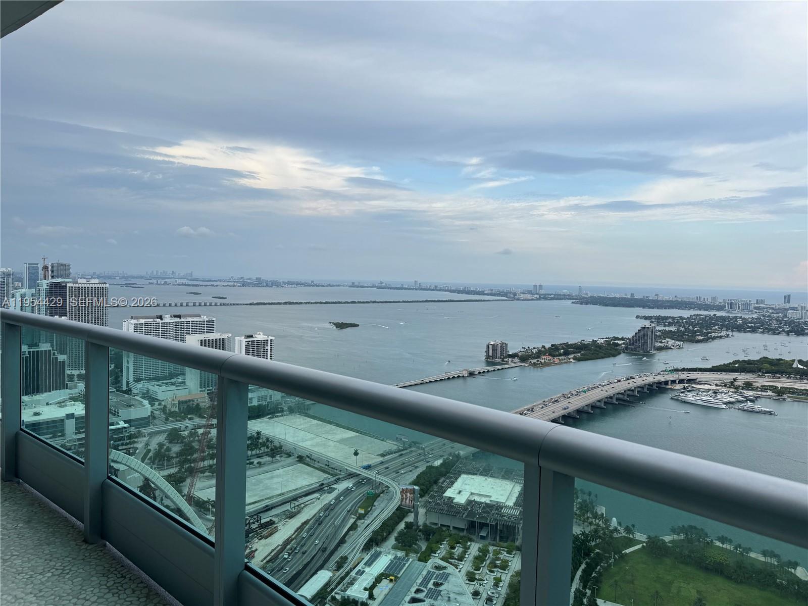 900 Biscayne Blvd #6207 Miami, FL 33132