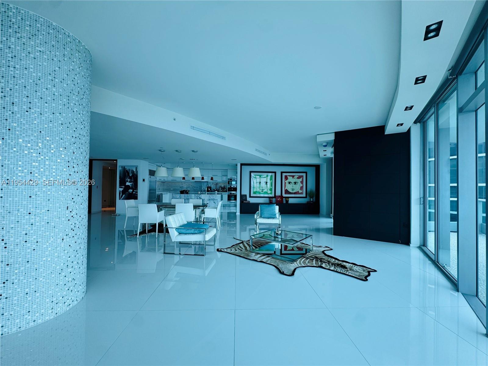 900 Biscayne Blvd #6207 Miami, FL 33132