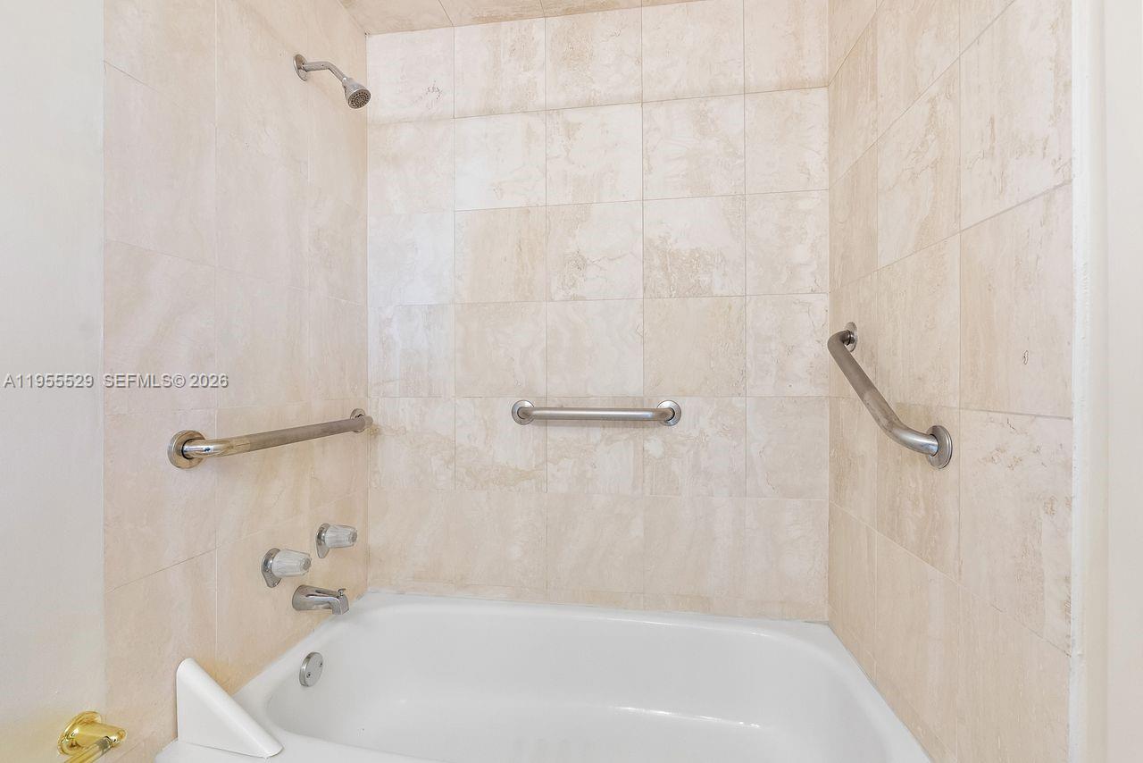 700 Biltmore Way #501 Coral Gables, FL 33134