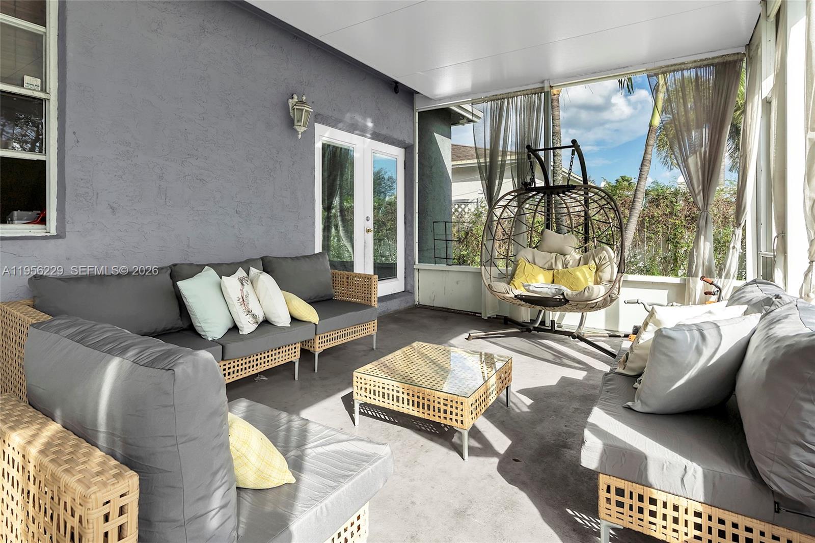 790 NW 16th Pl Pompano Beach, FL 33060