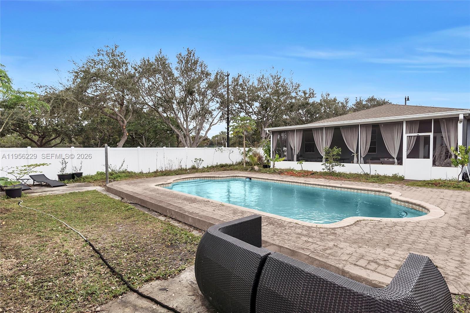 790 NW 16th Pl Pompano Beach, FL 33060