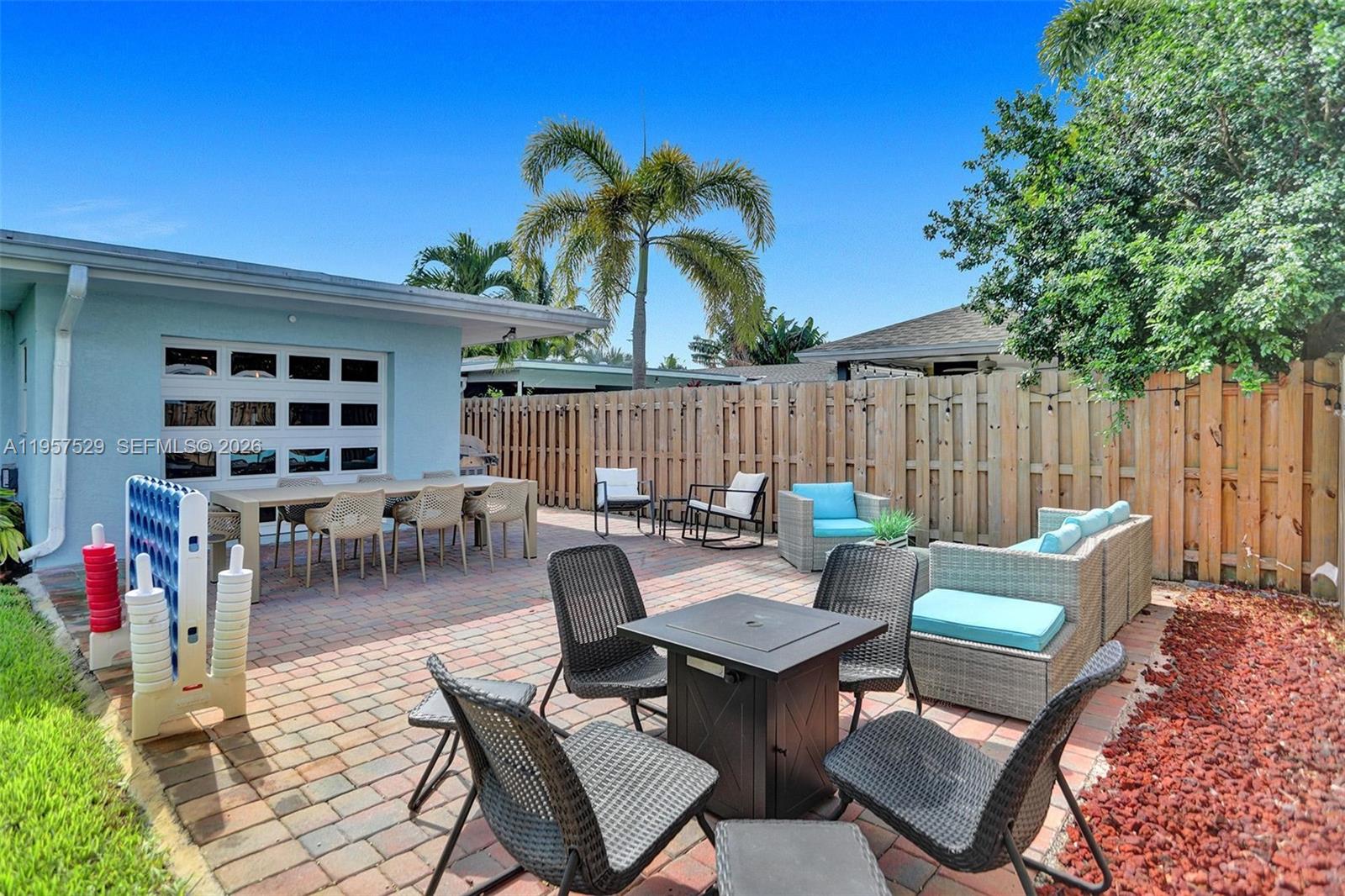 1341 SE 7th Ave Pompano Beach, FL 33060