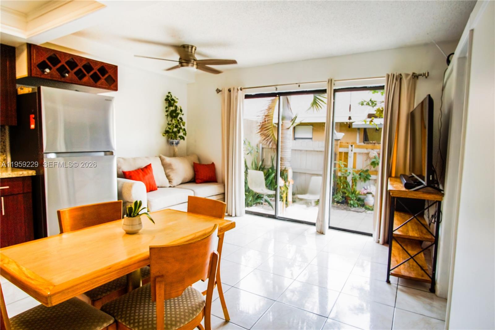 2929 E Missionwood Cir #B-24