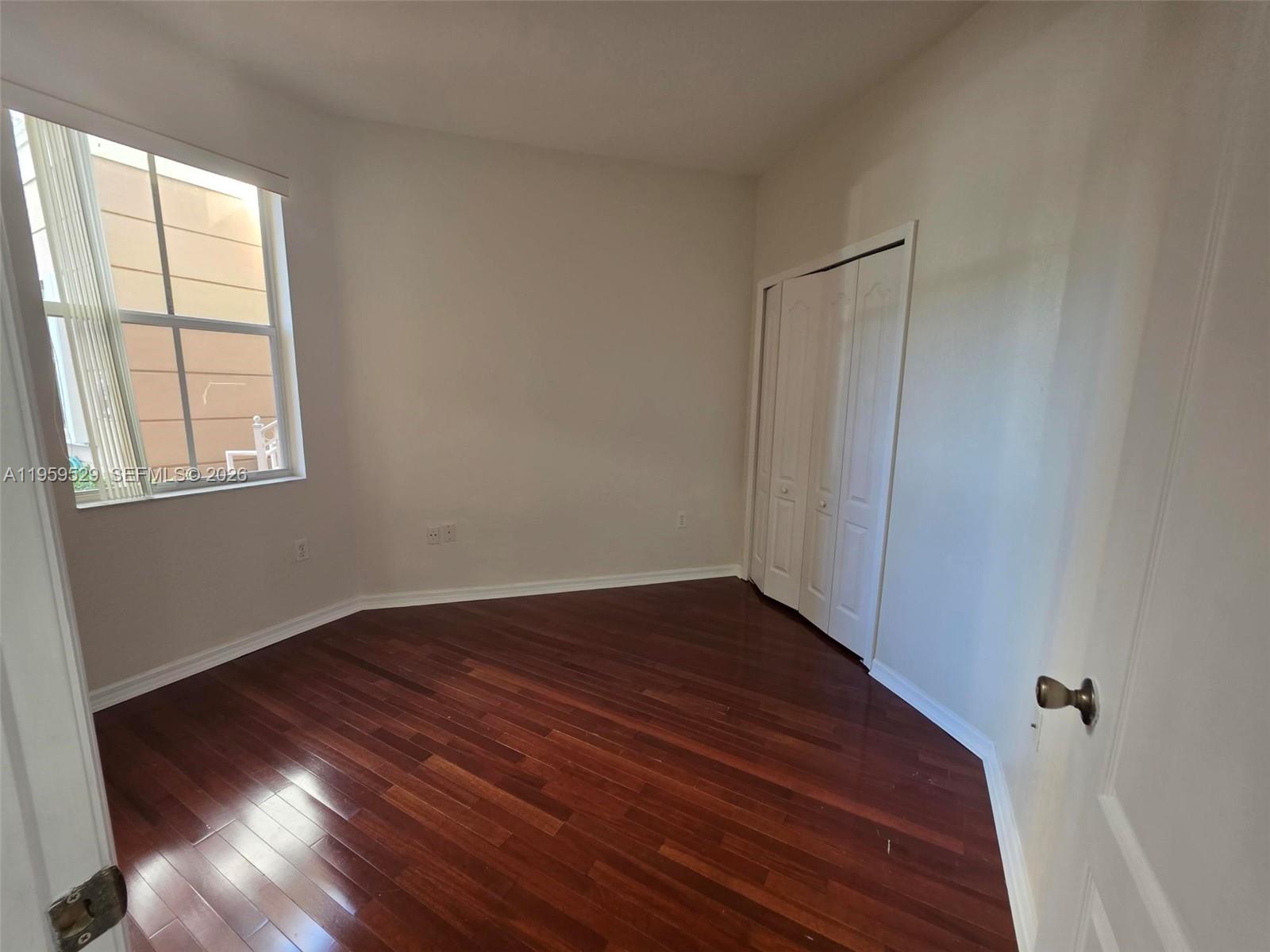 8826 W Flagler St #106 Miami, FL 33174