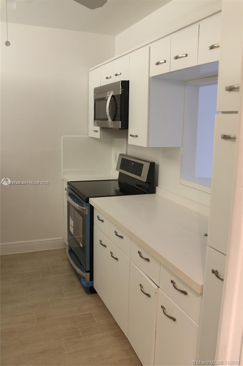 181 Crandon Blvd #308 Key Biscayne, FL 33149