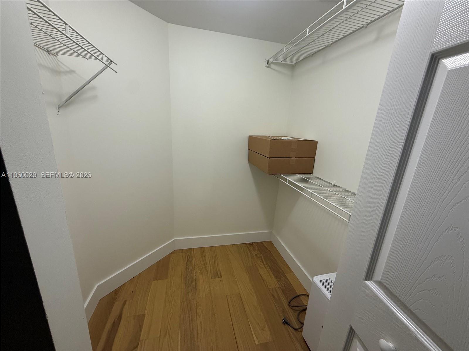 image Porto Bellagio Condo11