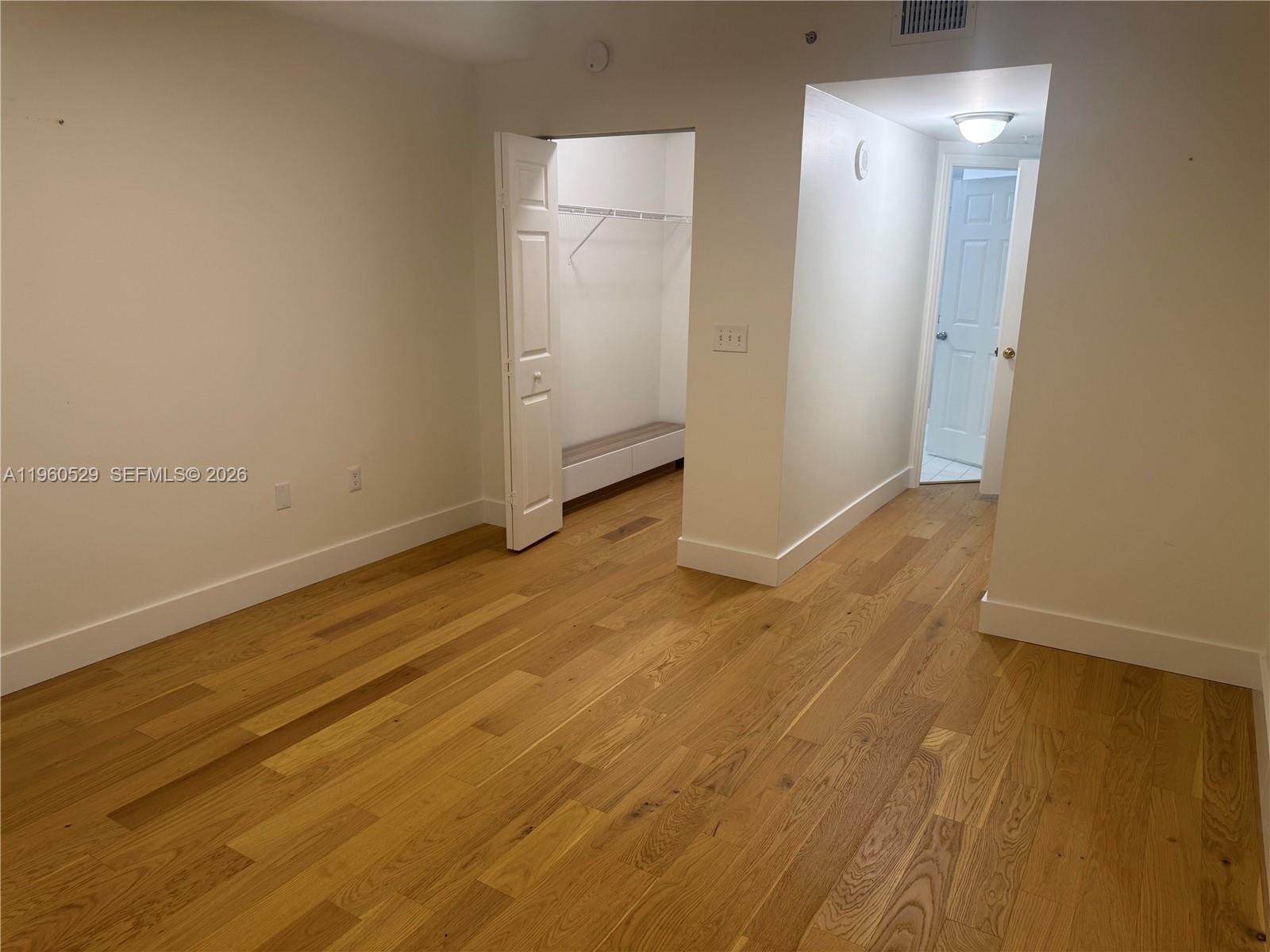 image Porto Bellagio Condo5