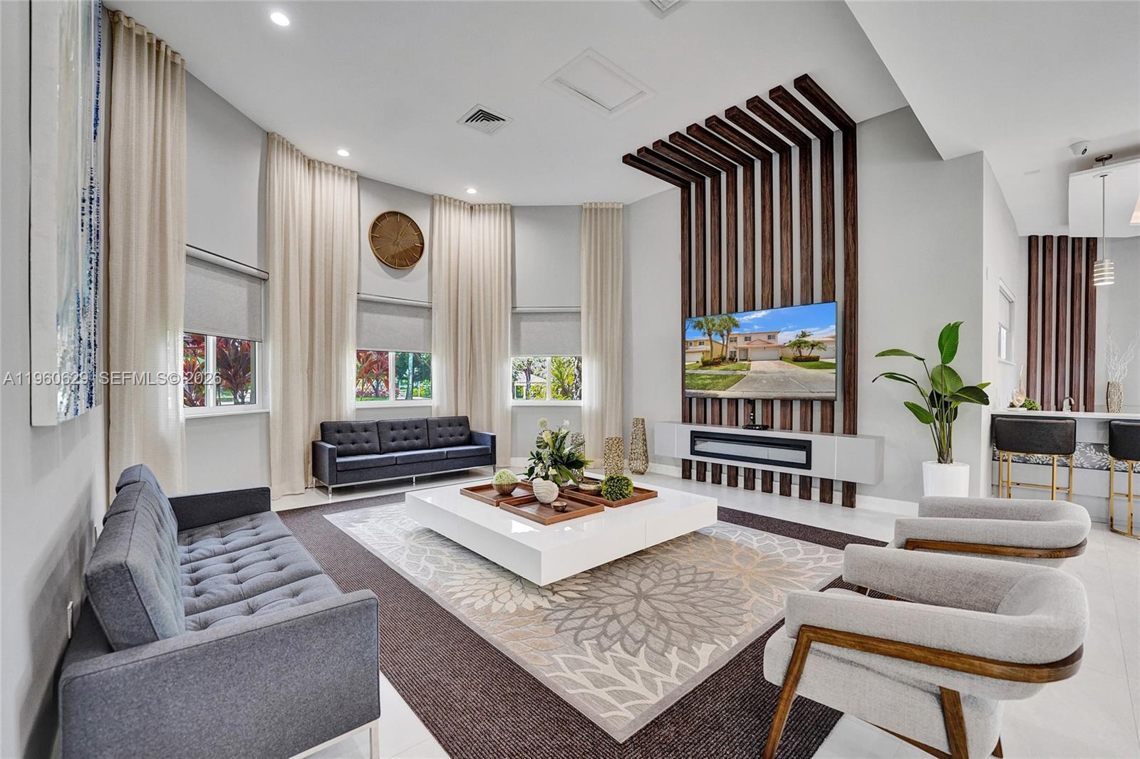 17036 NW 15th St Pembroke Pines, FL 33028