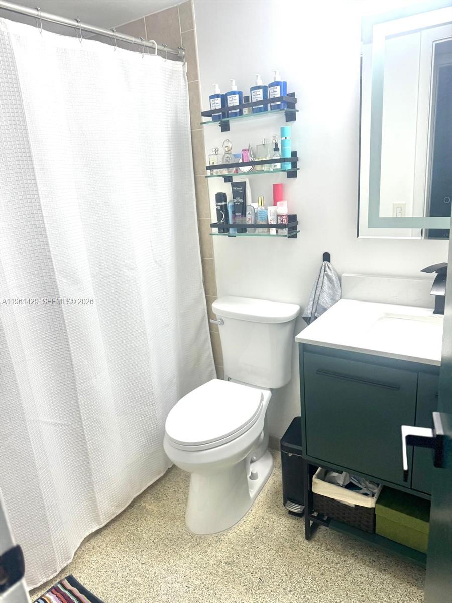 755 SW 6th St #6 Miami, FL 33130