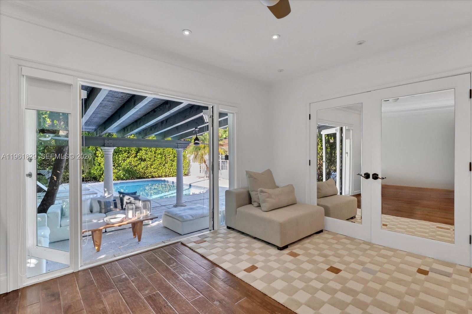 1161 Sunset Dr Coral Gables, FL 33143