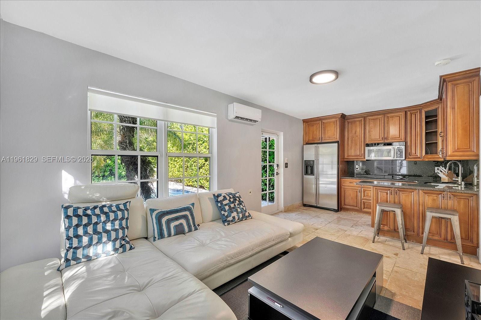 1161 Sunset Dr Coral Gables, FL 33143