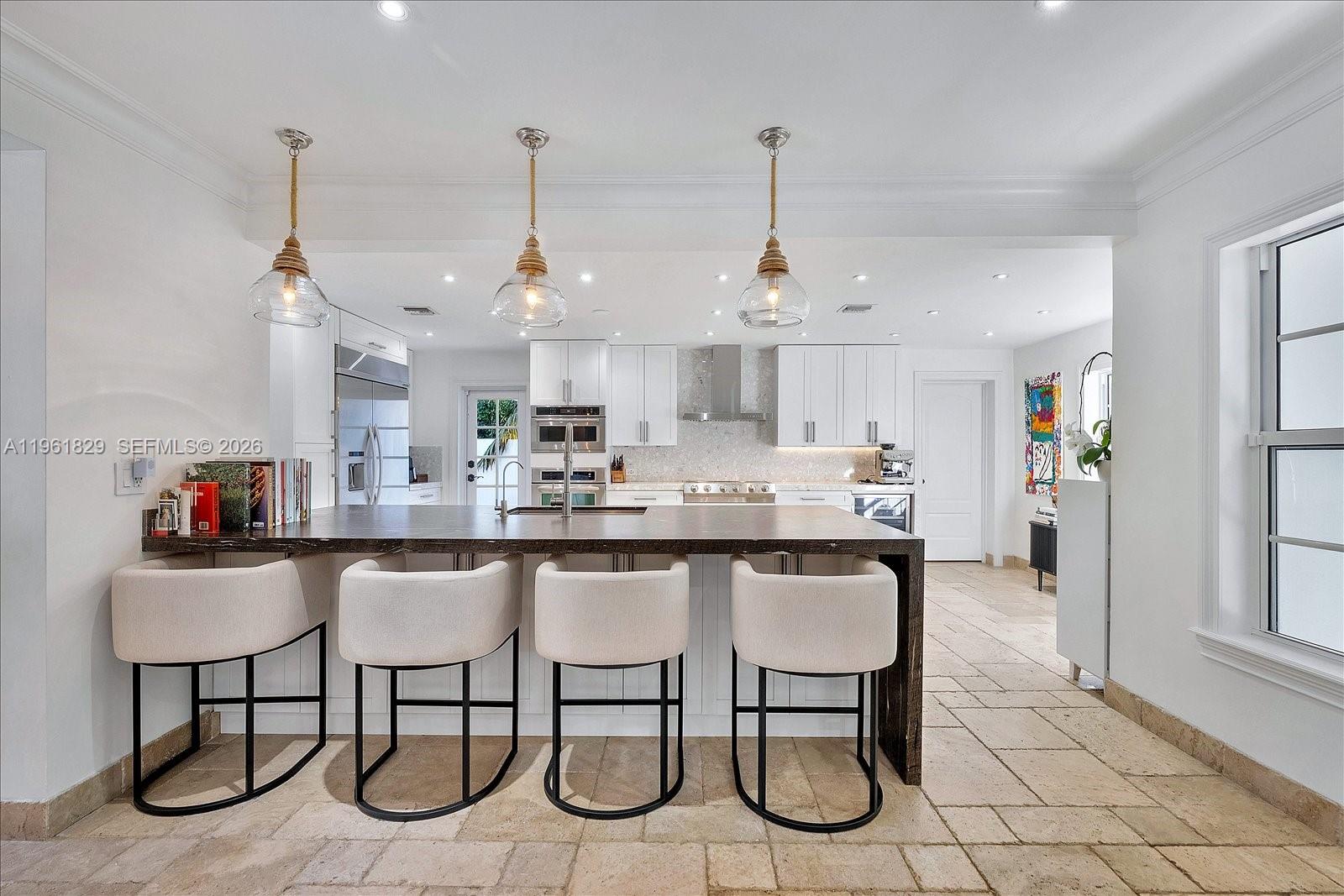 1161 Sunset Dr Coral Gables, FL 33143