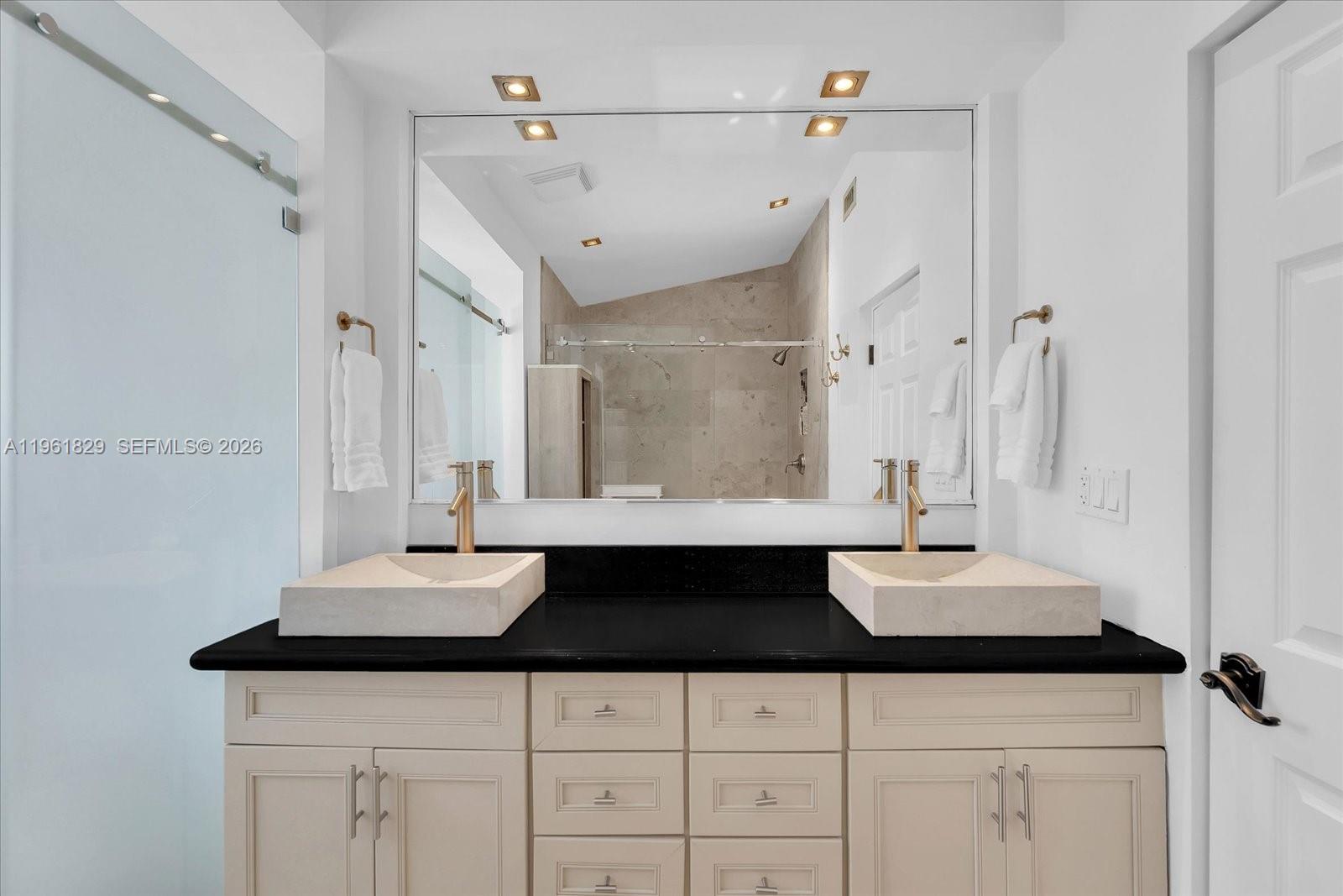 1161 Sunset Dr Coral Gables, FL 33143