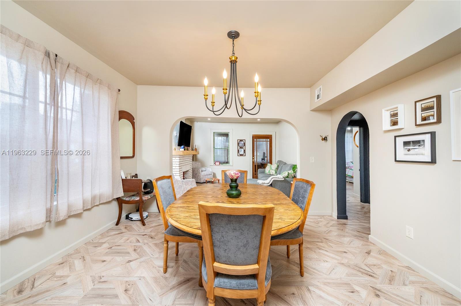 1844 NW 47th St Miami, FL 33142