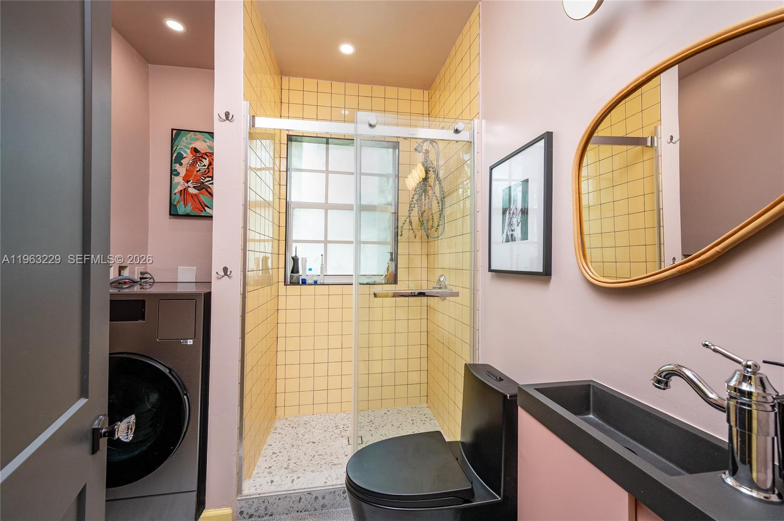 1844 NW 47th St Miami, FL 33142