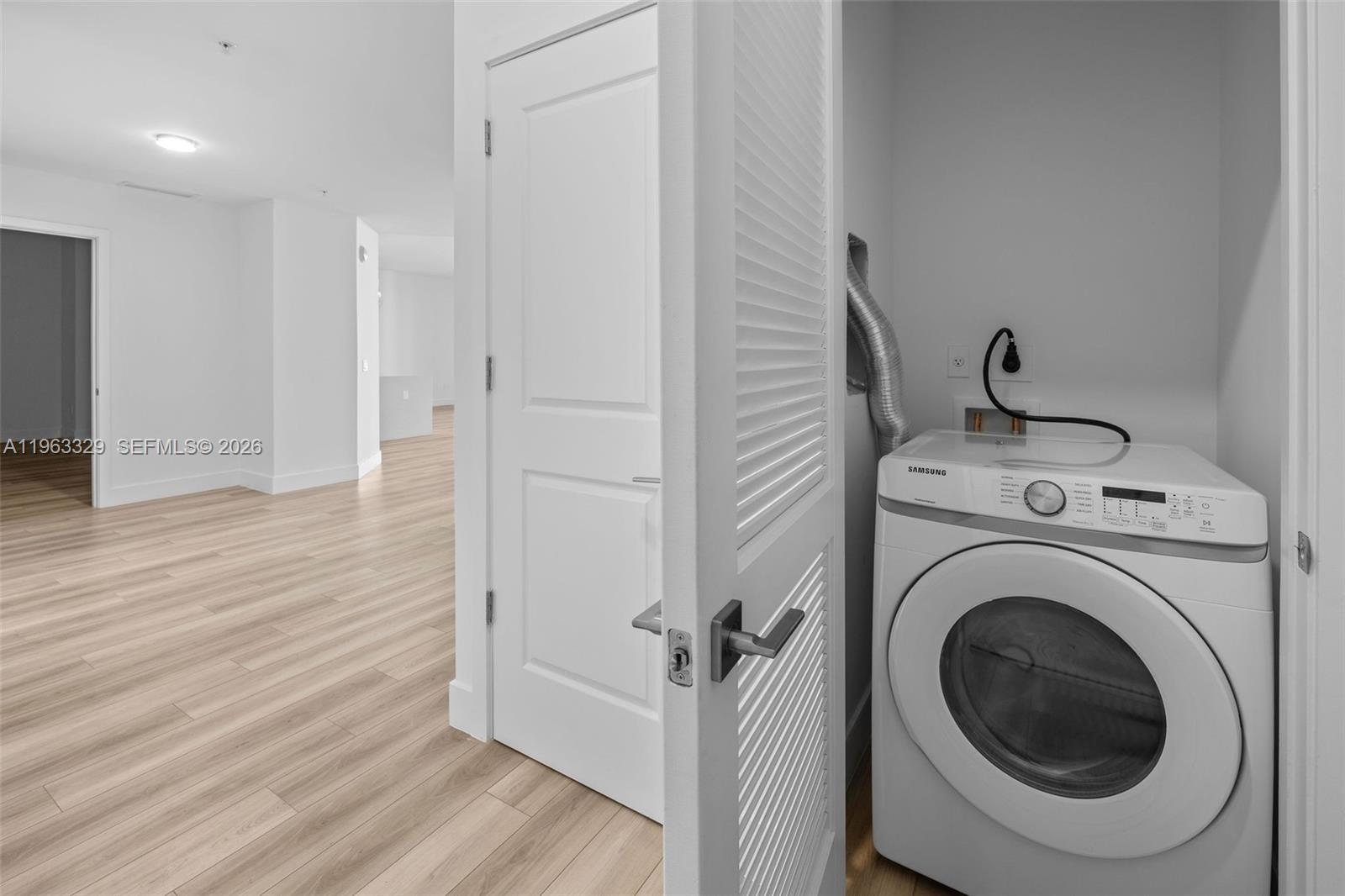 101 Diplomat Pkwy #0501 Hallandale Beach, FL 33009