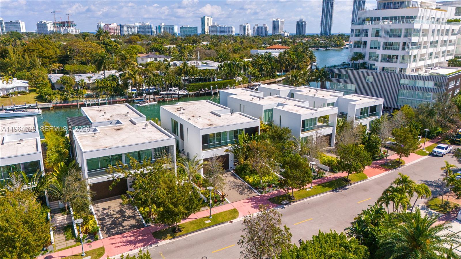 1031 W 48th St #6 Miami Beach, FL 33140