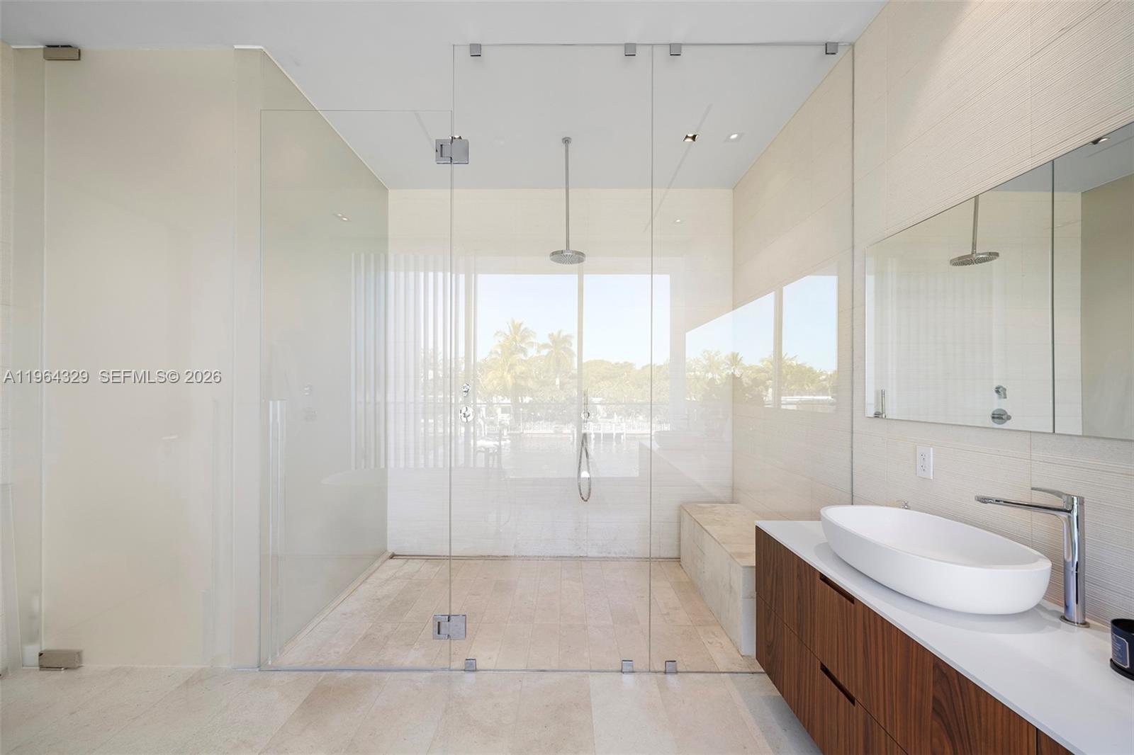 1031 W 48th St #6 Miami Beach, FL 33140