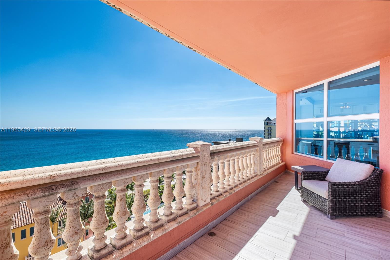 2100 N Ocean Blvd #11B Fort Lauderdale, FL 33305