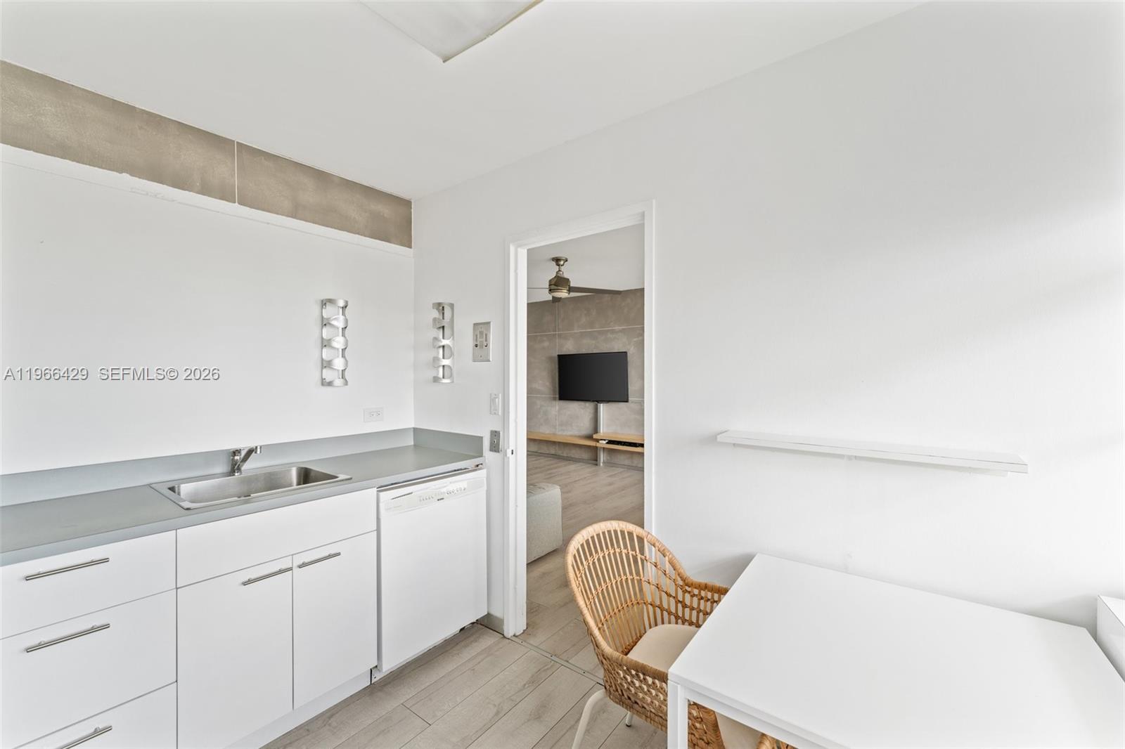 3 Island Ave #A Miami Beach, FL 33139