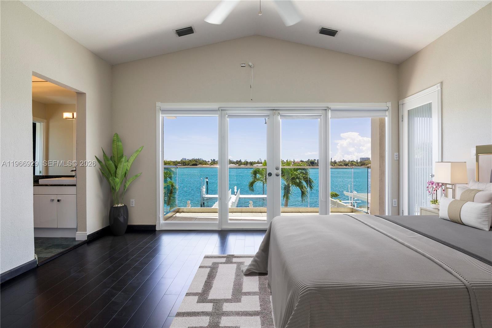 1400 Stillwater Dr Miami Beach, FL 33141