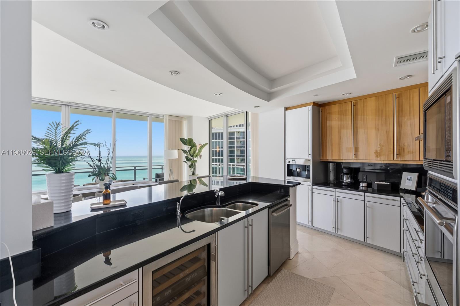 10295 Collins Ave #801 Bal Harbour, FL 33154