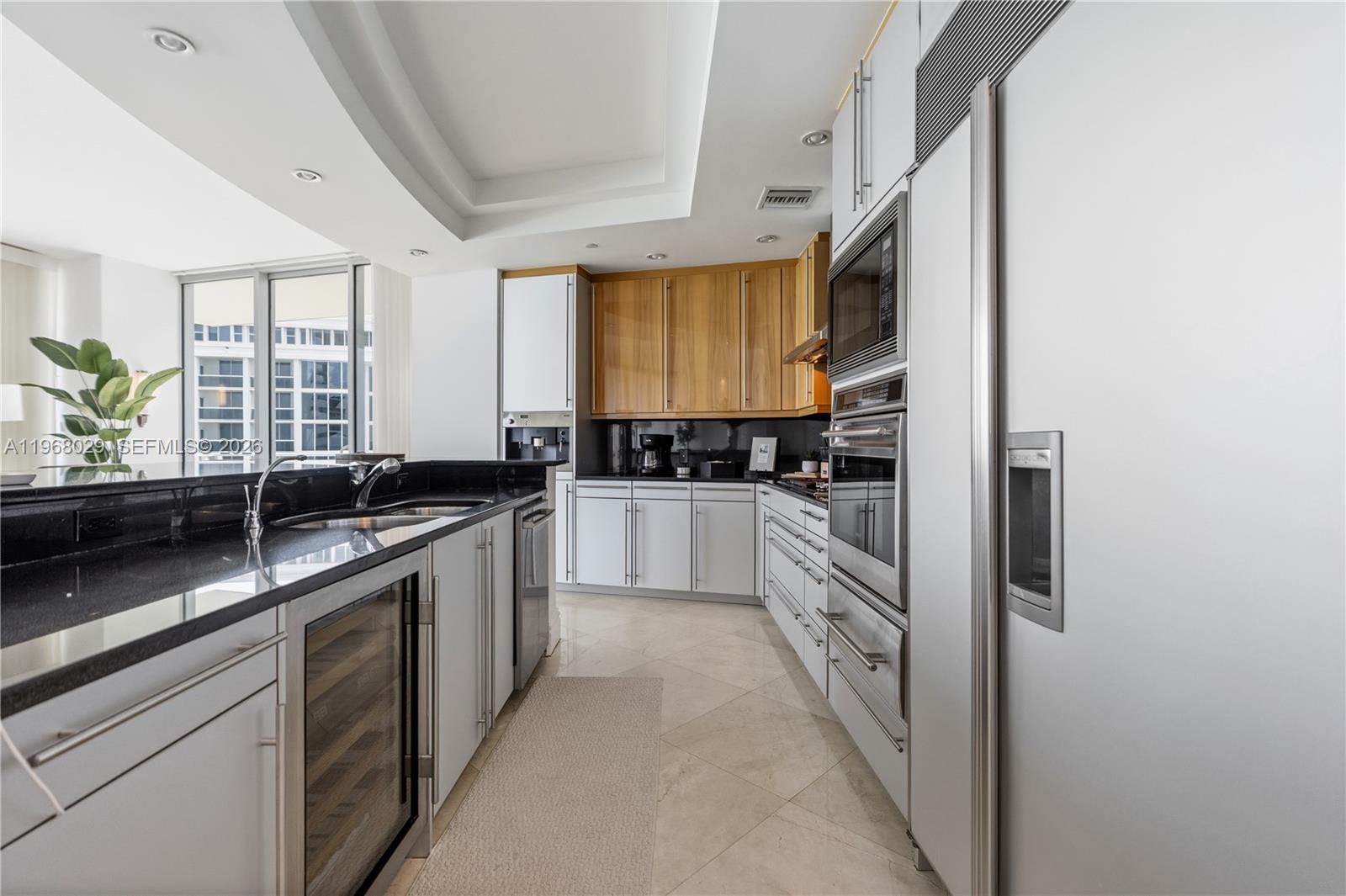 10295 Collins Ave #801 Bal Harbour, FL 33154
